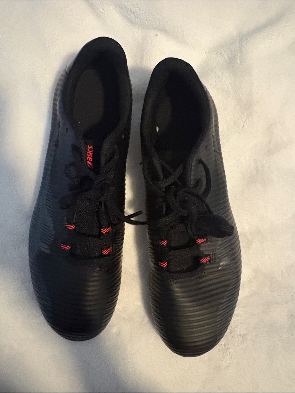 ASICS Men's Black Athletic Shoes with Red Accent